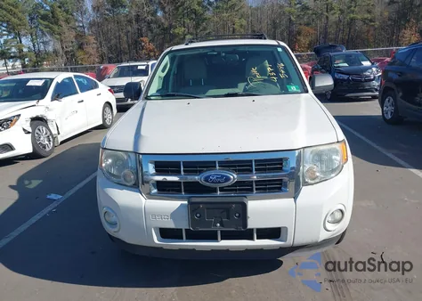 2012 Ford Escape Xlt z USA, uszkodzony, nr VIN 1FMCU9DG7CKB98576